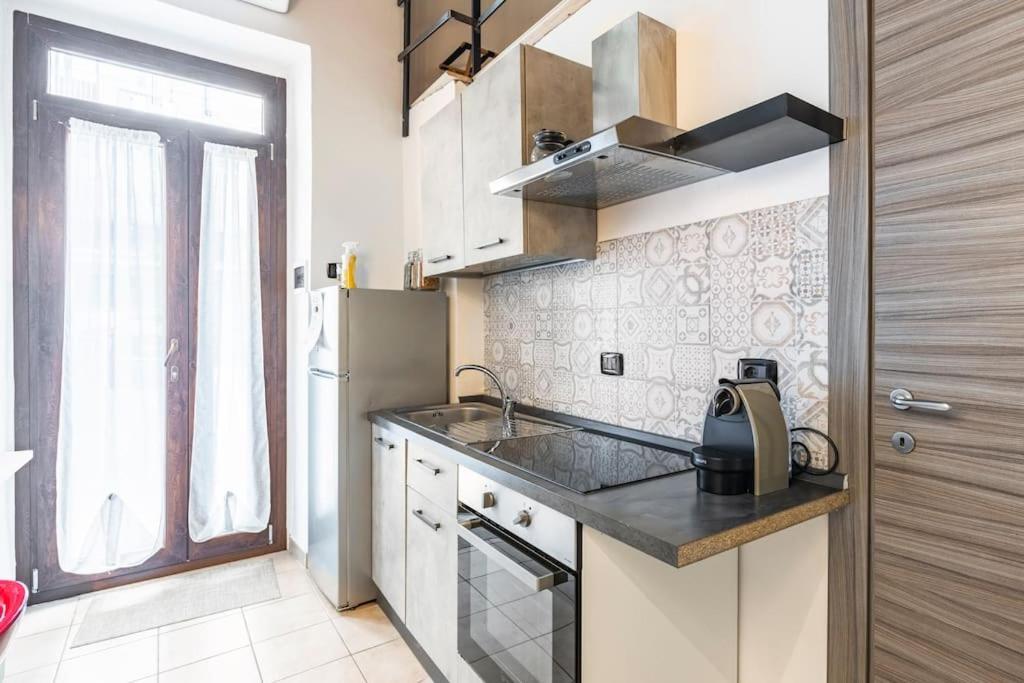 Ferienwohnung Casa Surf Loft A 3 Minuti Dal Centro Di Torino Exterior foto